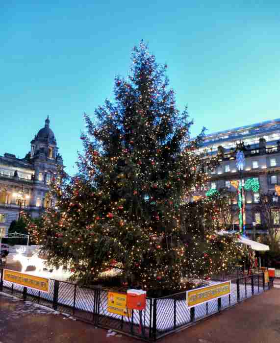 Rampant Scotland Christmas Lights Glasgow 2012